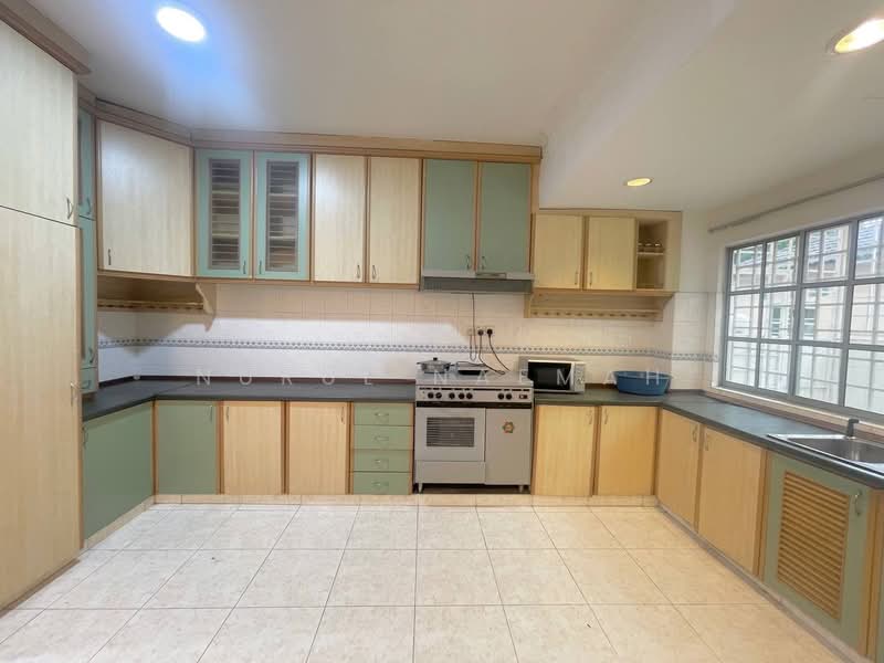 2-storey Terraced House for Sale in Subang Jaya (Selangor) - Nurul Naemah - PropertyGuru.com.my