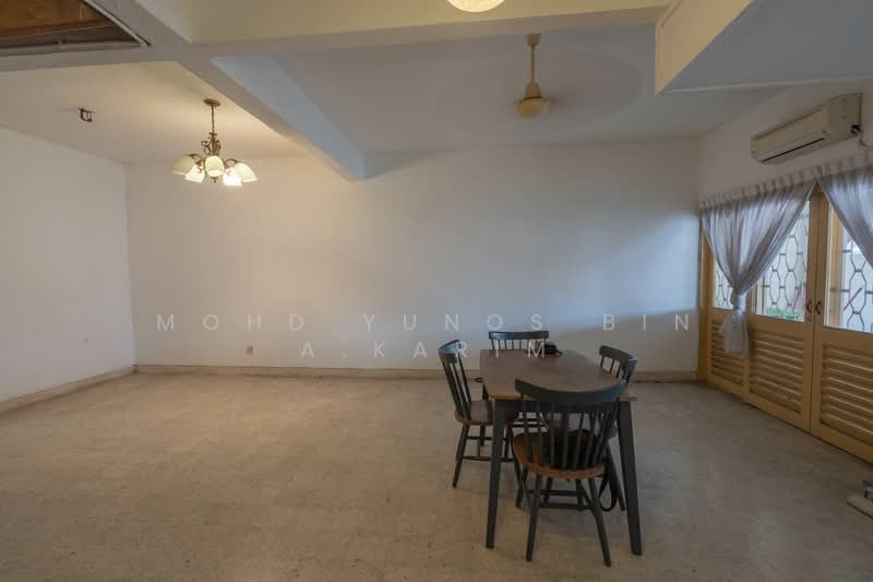 2-storey Terraced House for Sale in Taman Melewar (Gombak) - Mohd Yunos Bin A.Karim - Dining Room - PropertyGuru.com.my