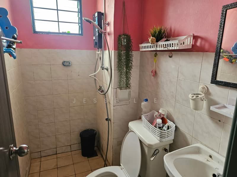 Pangsapuri untuk Disewa di SD Apartments II - Jesse Lee - Bathroom - PropertyGuru.com.my