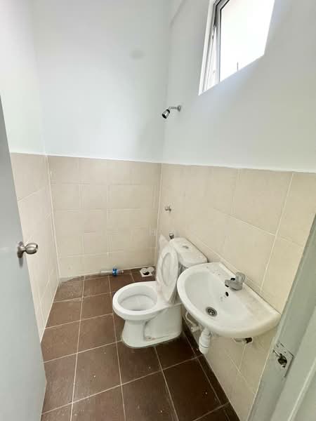 2-storey Terraced House for Sale in Taman Kundang Jaya (Rawang) - Zul Hasif - PropertyGuru.com.my