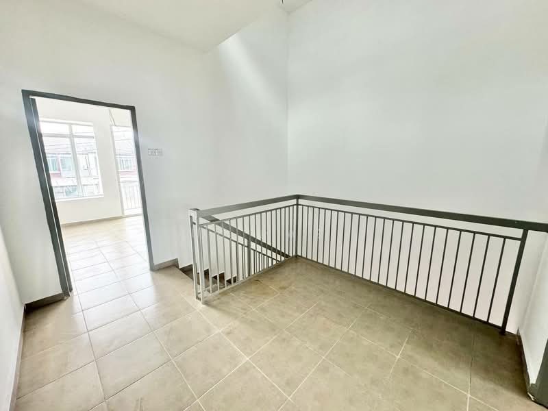 2-storey Terraced House for Sale in Taman Kundang Jaya (Rawang) - Zul Hasif - PropertyGuru.com.my