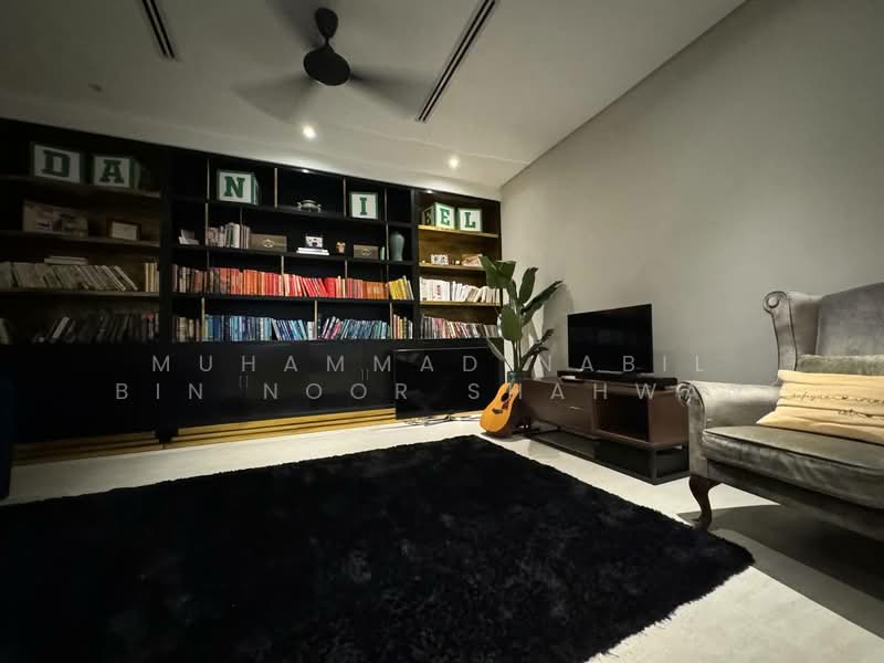 Townhouse for Sale in Bukit Kiara (Kuala Lumpur) - Muhammad Nabil Bin Noor Shahwan - Living Room - PropertyGuru.com.my