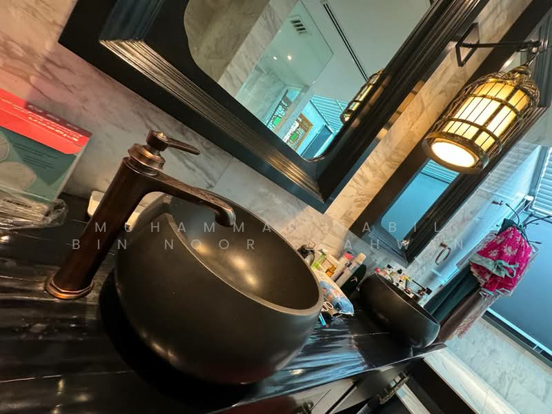 Townhouse for Sale in Bukit Kiara (Kuala Lumpur) - Muhammad Nabil Bin Noor Shahwan - Bathroom - PropertyGuru.com.my