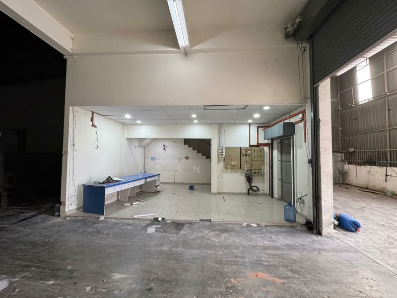 Terrace Factory for Sale in Taman Perindustrian Cemerlang (Ulu Tiram) - Caryn Ter - Interior - PropertyGuru.com.my