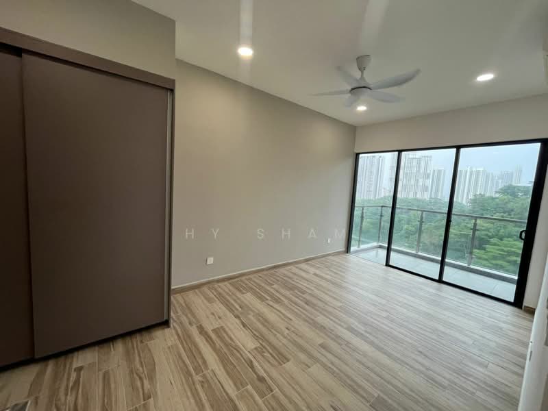 Servis Apartment untuk Disewa di Hampton Height Damansara - HY Sham - Balcony - PropertyGuru.com.my