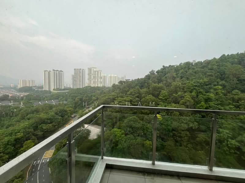 Servis Apartment untuk Disewa di Hampton Height Damansara - HY Sham - Balcony - PropertyGuru.com.my