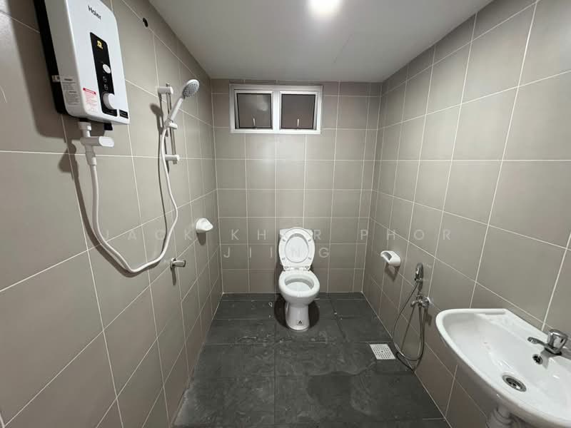 Flat for Rent at CASA JASMINE - Jack Khor Phor Jiing - Bathroom - PropertyGuru.com.my