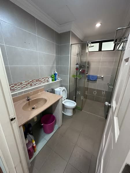 Condominium for Sale at Vila Banyan - JOANNE NEOH MIN ER - Bathroom - PropertyGuru.com.my