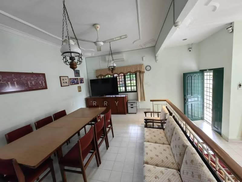 Semi-Detached House for Sale in Taman Iskandar (Johor Bahru) - Herry Goh - Dining Room - PropertyGuru.com.my