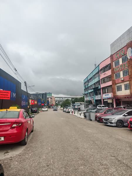 Hotel / Resort for Sale in Bukit Chagar (Johor Bahru) - Janice Khoo - Exterior - PropertyGuru.com.my