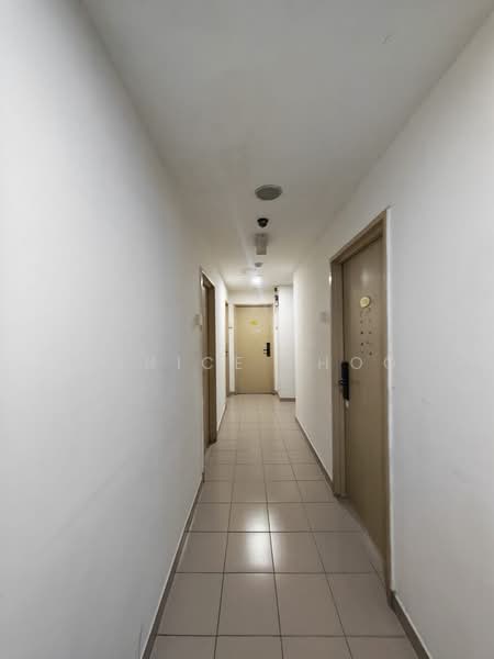 Hotel / Resort for Sale in Bukit Chagar (Johor Bahru) - Janice Khoo - Corridor - PropertyGuru.com.my