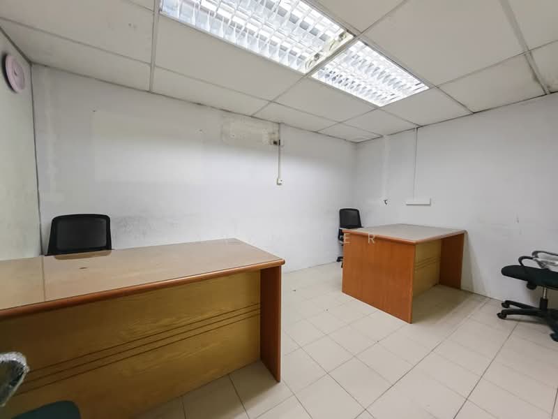 Terrace Factory for Rent in Taman Desa Cemerlang (Ulu Tiram) - Caryn Ter - Interior - PropertyGuru.com.my