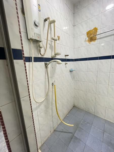 1-storey Terraced House for Sale in Taman Universiti (Skudai) - Calvin Lee - PropertyGuru.com.my