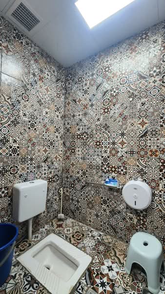 Shop for Rent in Bangsar (Kuala Lumpur) - Caren Wong - Bathroom - PropertyGuru.com.my