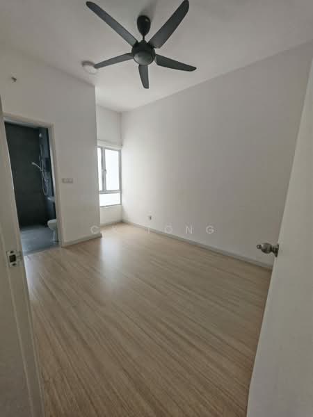 2-storey Terraced House for Sale in Bandar Gamuda Gardens (Rawang) - CK Tong - Bedroom - PropertyGuru.com.my