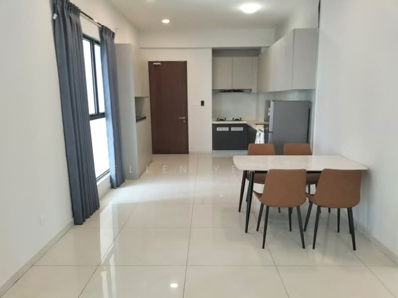 Kondominium untuk Dijual di Bay Laurel @ Country Garden Danga Bay - Ellen Yeap - Kitchen - PropertyGuru.com.my