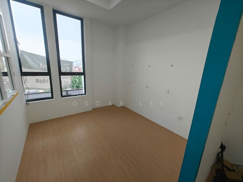 Shop / Office for Rent in Taman Ehsan (Kepong) - Oscar Lee - Interior - PropertyGuru.com.my