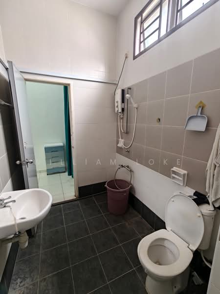 2-storey Terraced House for Rent in Nusa Sentral (Iskandar Puteri (Nusajaya)) - William Loke - Bathroom - PropertyGuru.com.my