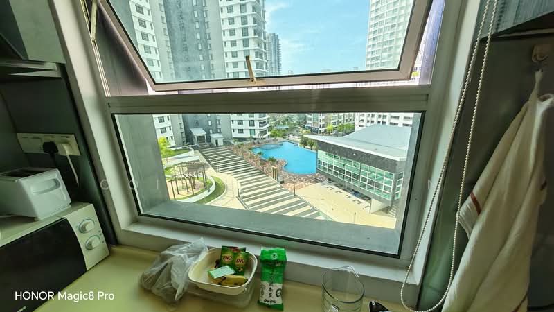 Condominium for Sale at The Brezza - Ooi Chee Khoon - Pool View - PropertyGuru.com.my