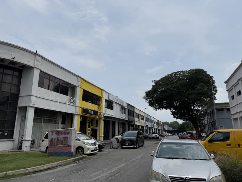 Factory for Rent in Sunway Damansara Technology Park (Petaling Jaya) - Herrman Liew - Exterior - PropertyGuru.com.my