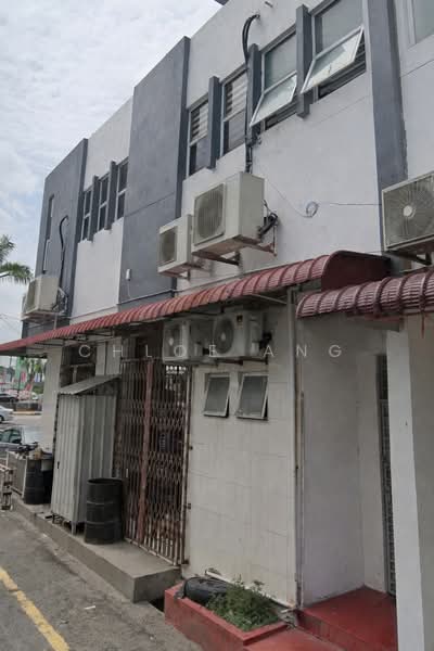 Corner 1st Floor Shoplot BM Gemilang Spacious Unit RM2800 - 5