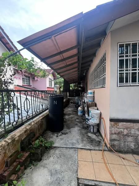 Semi-Detached House for Sale in Taman Pelangi Indah (Ulu Tiram) - Ken Chai - PropertyGuru.com.my
