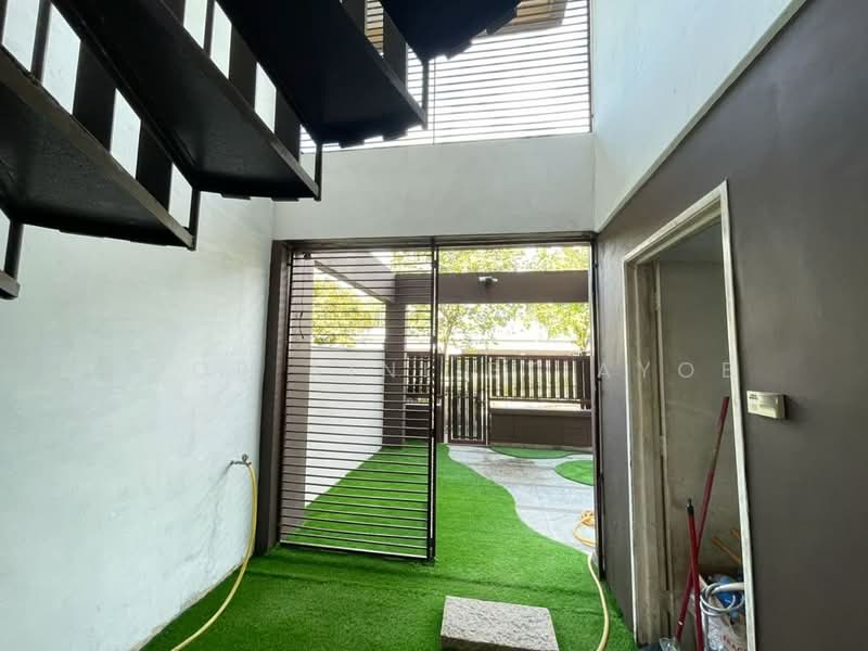 2.5-storey Terraced House for Sale in Wangsa Maju (Kuala Lumpur) - Noor Aini Bt Ayob - Entrance - PropertyGuru.com.my