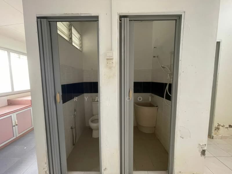 1-storey Terraced House for Sale in Jitra (Kedah) - Ryan Ooi - Bathroom - PropertyGuru.com.my