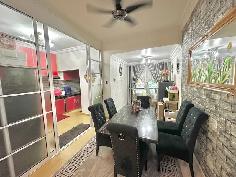 Rumah Teres 3 Tingkat untuk Dijual di Taman Melati (Setapak) - EMA ALLANG - Dining Room - PropertyGuru.com.my