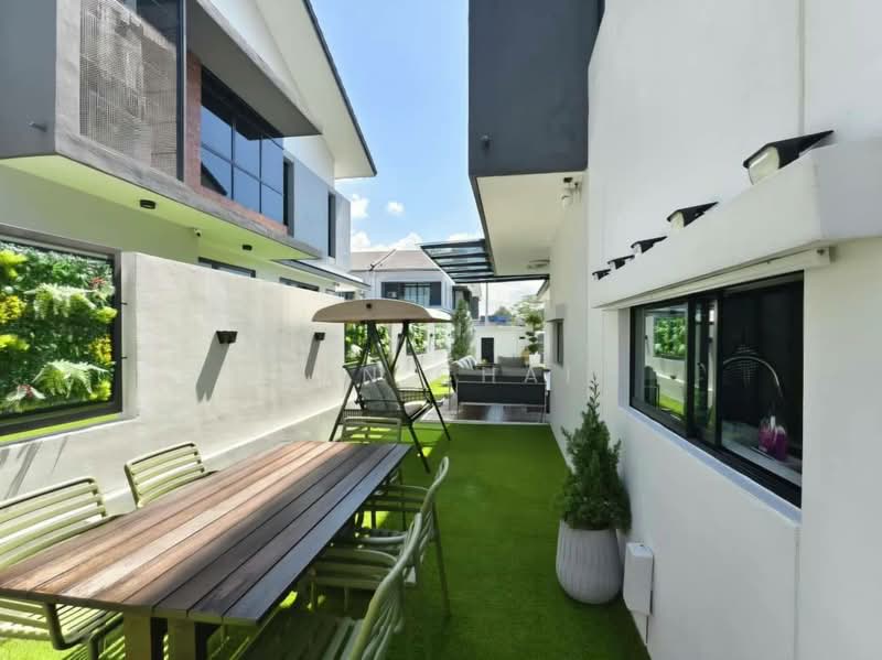 For Sale - LAMAN HIJAUAN ASPIRA