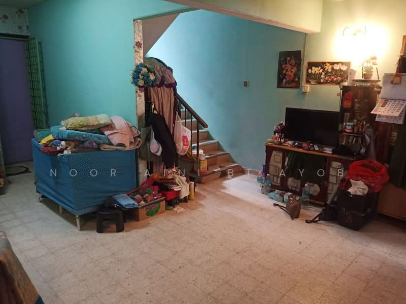 3-storey Terraced House for Sale in Taman Dagang (Ampang) - Noor Aini Bt Ayob - PropertyGuru.com.my