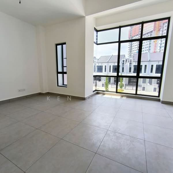 2-storey Terraced House for Sale in Taman Mount Austin (Tebrau) - Ken Chai - PropertyGuru.com.my