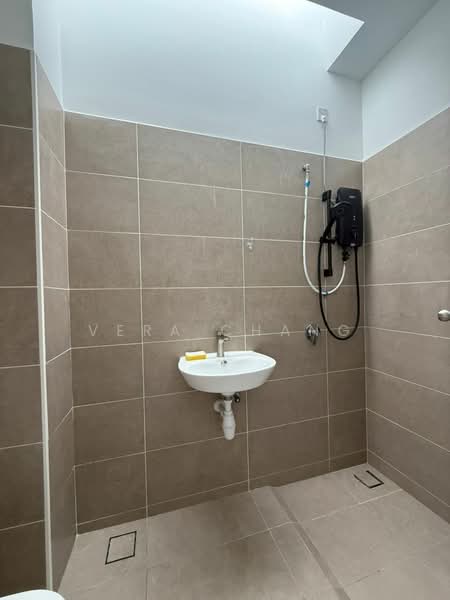 Rumah Teres 2.5 Tingkat untuk Disewa di Taman Ponderosa (Johor Bahru) - Vera Chang - Bathroom - PropertyGuru.com.my