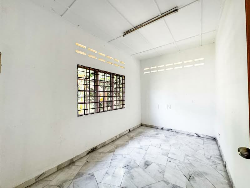 Bungalow for Sale in Bandar Mahkota Banting (Tanjong Duabelas) - Sue Arifin - Interior - PropertyGuru.com.my
