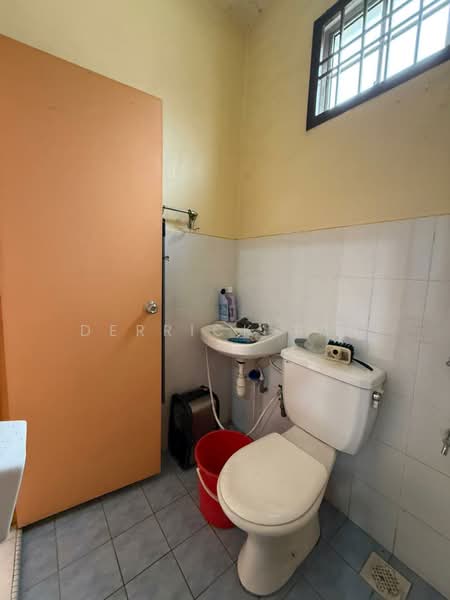 Rumah Teres 2 Tingkat untuk Dijual di Kulai (Johor) - Derrick Tan - Bathroom - PropertyGuru.com.my