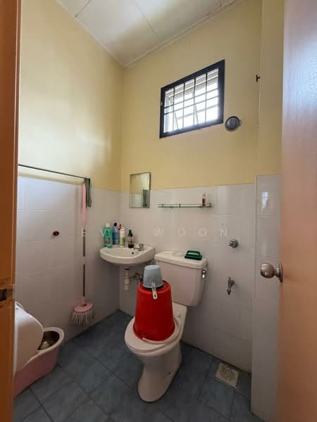 Rumah Teres 2 Tingkat untuk Dijual di Kulai (Johor) - Eve Woon - Bathroom - PropertyGuru.com.my