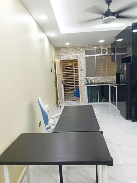 Apartment for Rent at The Rise Collection 3 - Adrian Foo - Kitchen - PropertyGuru.com.my