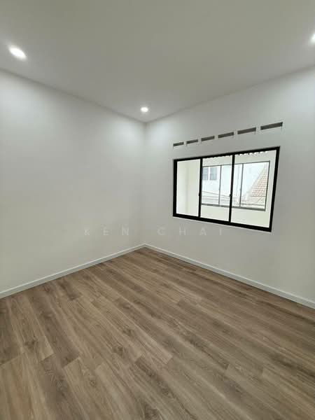 1-storey Terraced House for Sale in Taman Johor Jaya (Johor Bahru) - Ken Chai - PropertyGuru.com.my