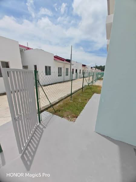 Rumah Teres untuk Dijual di Port Dickson (Negeri Sembilan) - Hana Zaini - Exterior - PropertyGuru.com.my