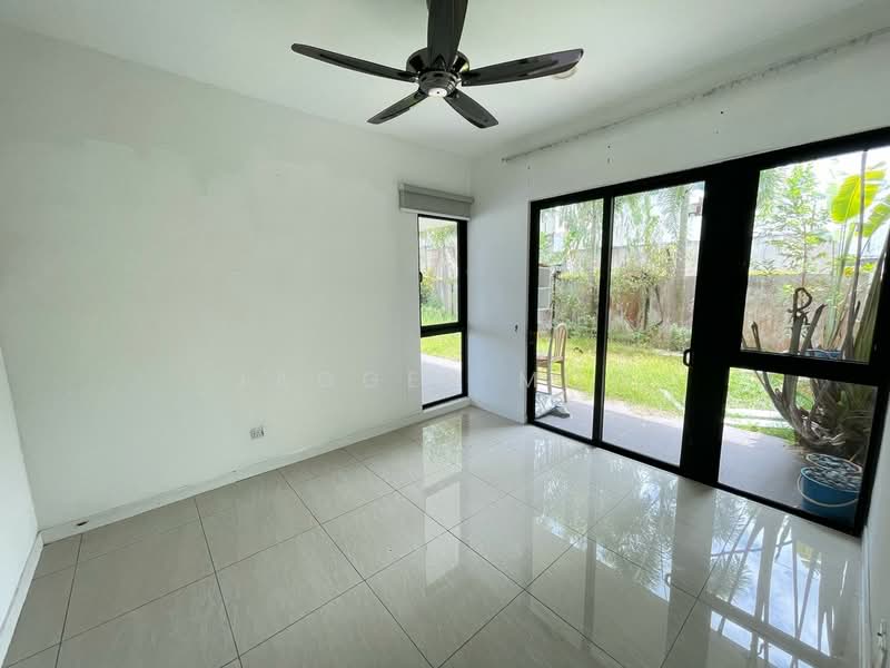 Bungalow for Sale in Twin Palms Kemensah (Melawati) - Jagger Moo - PropertyGuru.com.my