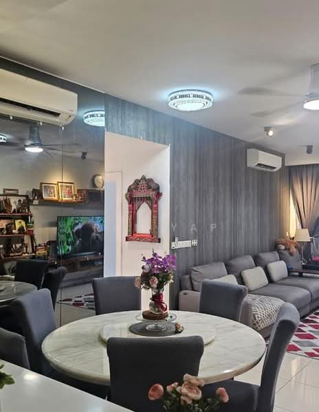 Kondominium untuk Disewa di Westside Three - Ron Yap - Living Room - PropertyGuru.com.my