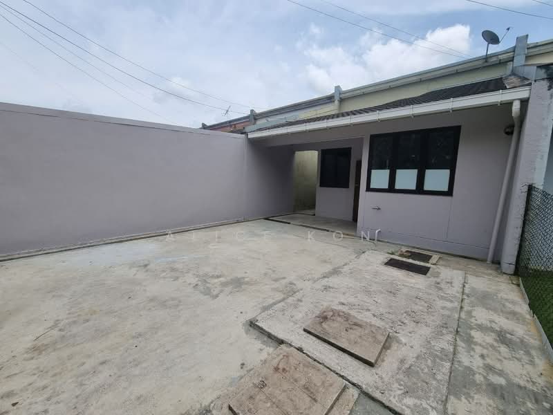 Single Storey Terrace Jalan Bayor Bukit - 1