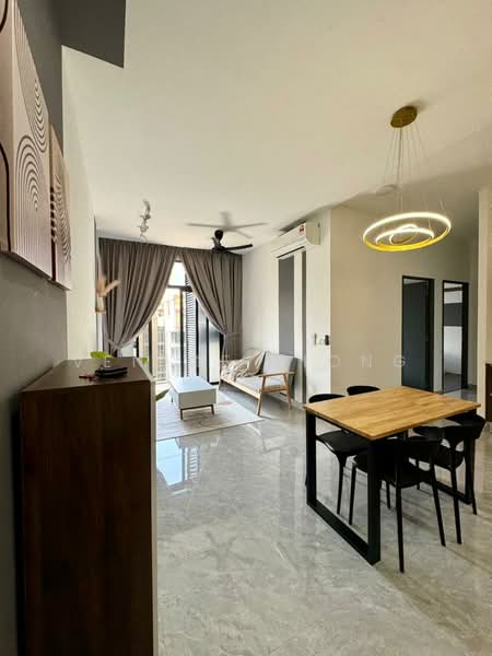 Servis Apartment untuk Disewa di Altris Residences @ The Quartz WM - Venice Tiong - Living Room - PropertyGuru.com.my
