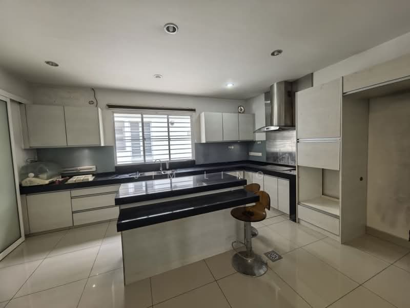 2-storey Terraced House for Sale in Kemuning Utama (Shah Alam) - Jim Ling - Kitchen - PropertyGuru.com.my