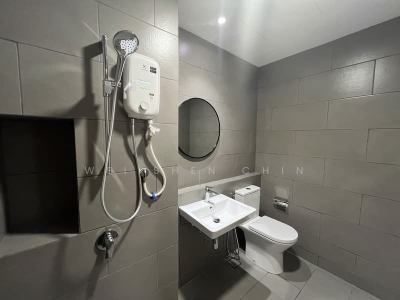 Service Residence for Rent at Maya Ara Residences - Wei Shen Chin - Bathroom - PropertyGuru.com.my