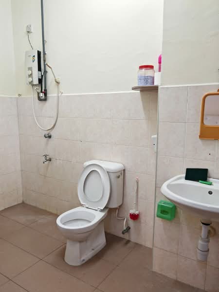 Rumah Teres 2 Tingkat untuk Disewa di Permas Jaya (Johor) - Sharon Lau - PropertyGuru.com.my