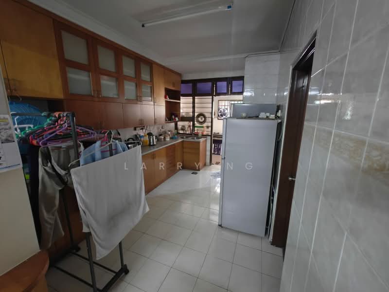 2-storey Terraced House for Sale in Taman Desa Cemerlang (Ulu Tiram) - Larry Ng - Kitchen - PropertyGuru.com.my