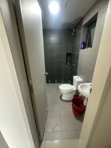 Condominium for Rent at Sky Awani Residensi 4 - Jay Selvam - Bathroom - PropertyGuru.com.my
