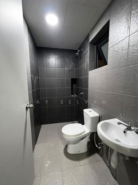 Condominium for Rent at Sky Awani Residensi 4 - Jay Selvam - Bathroom - PropertyGuru.com.my