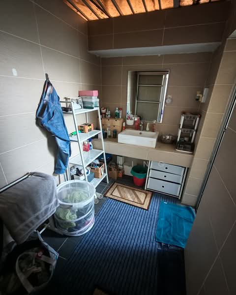 Rumah Teres 2 Tingkat untuk Dijual di Laman Glenmarie (Shah Alam) - Jim Ling - Bathroom - PropertyGuru.com.my